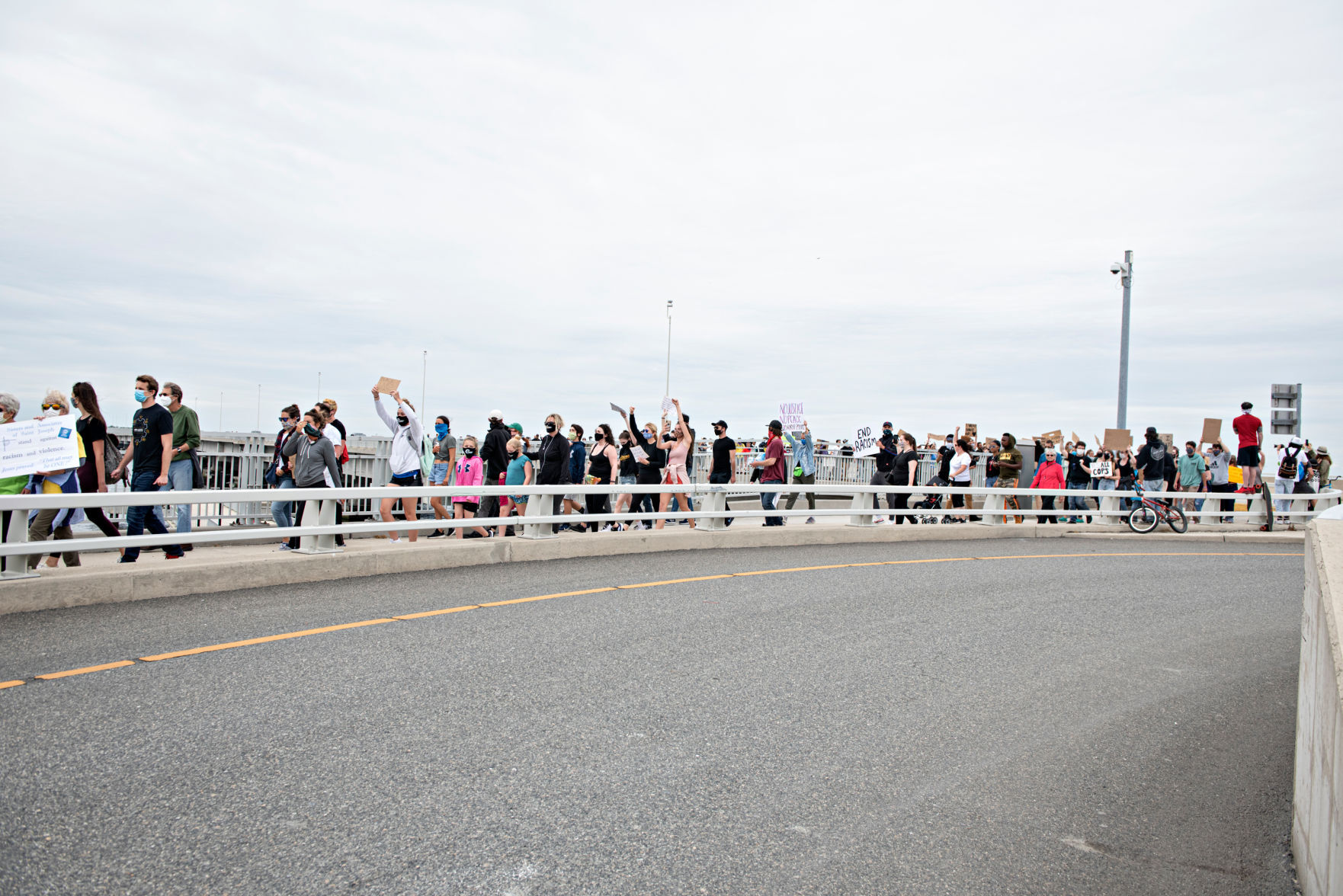 060320_nws_ocprotest